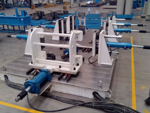 專用架橋槽工裝